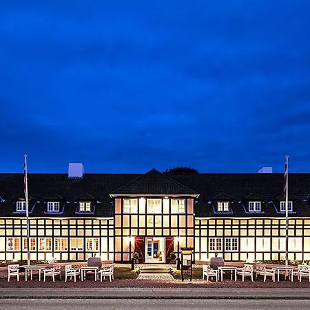 Inn Molskroen 3*